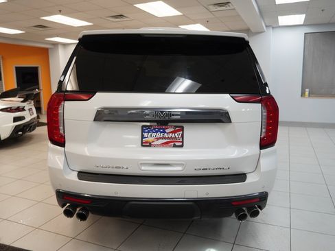 Used 2023 GMC Yukon Denali Ultimate image 9