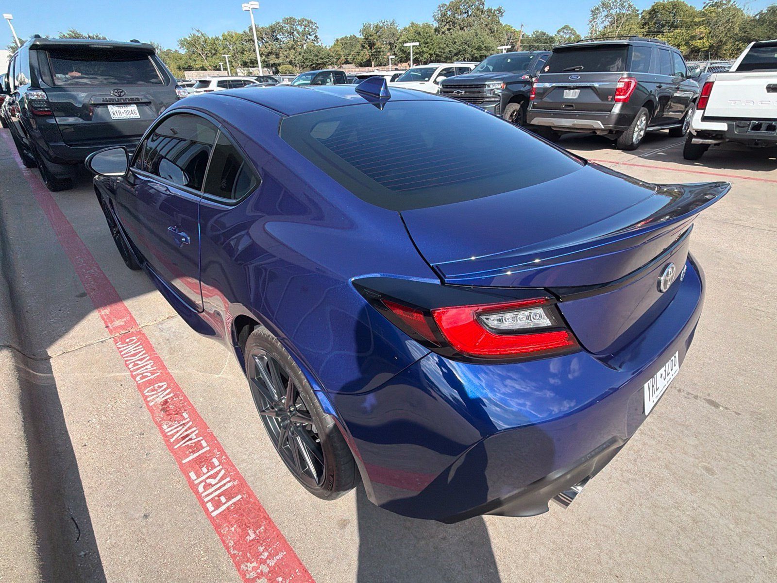 Used 2023 Toyota GR86 Premium RWD image 7