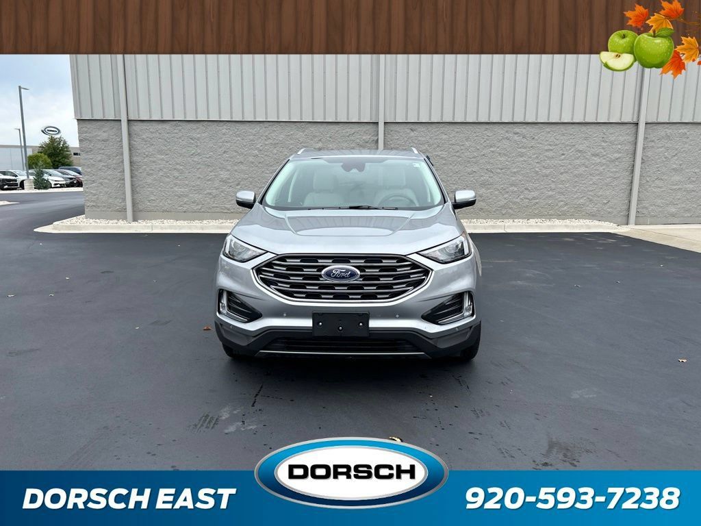 Used 2024 Ford Edge Titanium AWD/4WD image 2