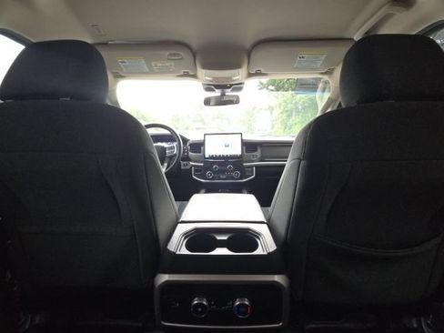 Certified 2022 Ford Expedition XLT RWD image 22