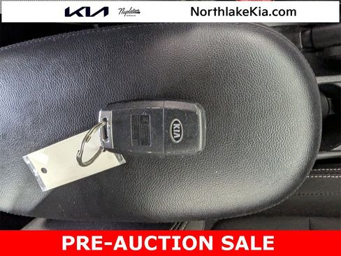Used 2016 Kia Soul image 25