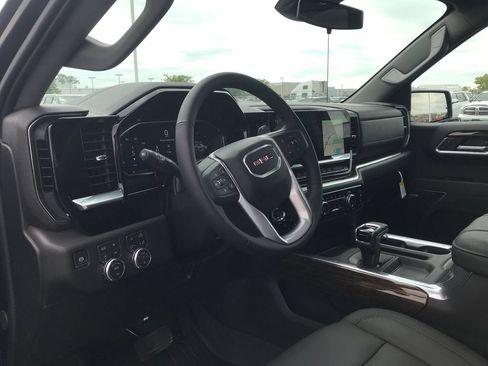 New 2026 GMC Sierra 1500 Elevation w/ Elevation Premium Package AWD/4WD image 20