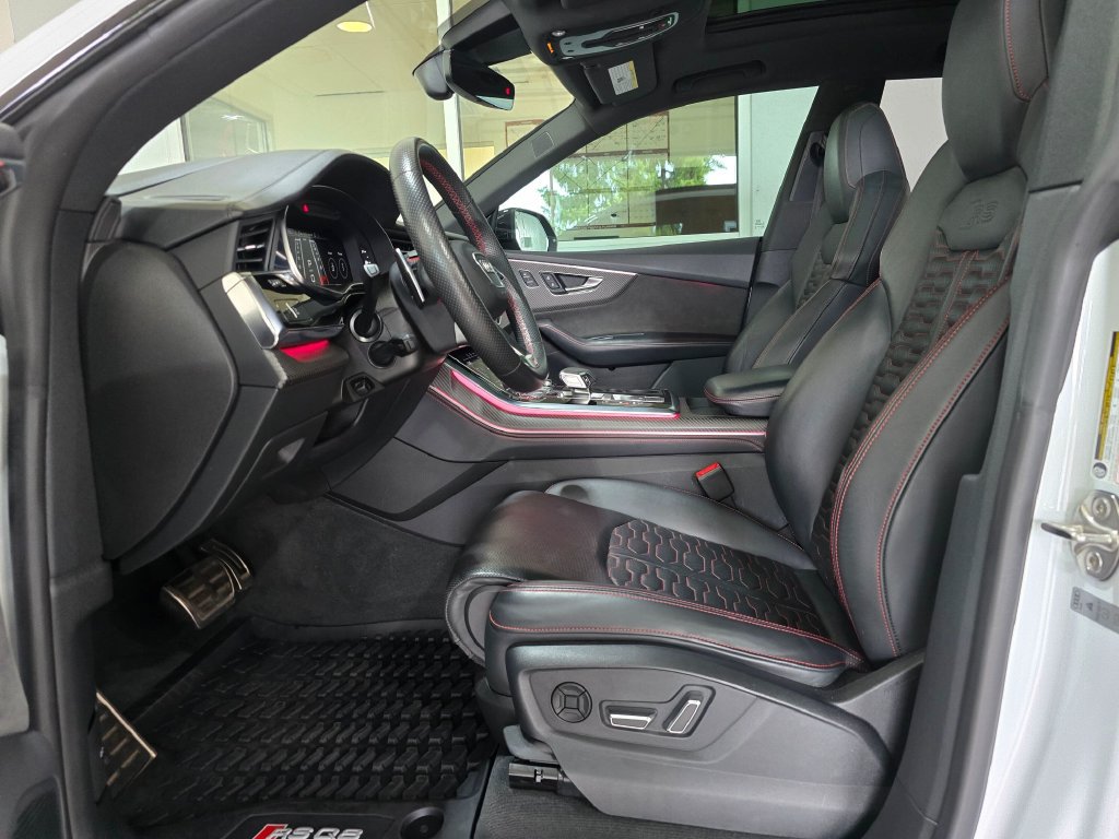 Used 2021 Audi RS Q8 w/ Black Optic Package AWD/4WD image 23