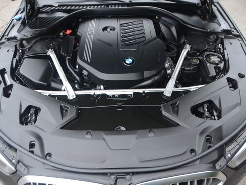 Used 2025 BMW 840i Convertible image 21