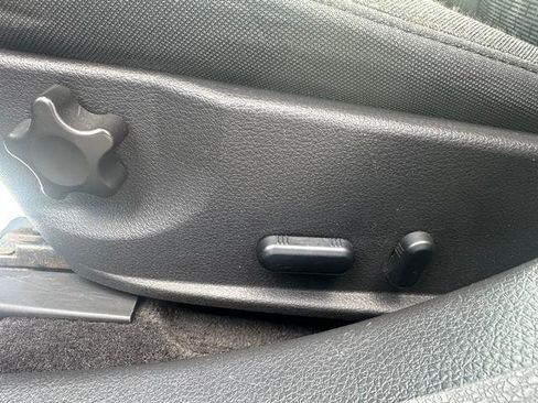 Used 2011 Ford Fusion SE w/ 202A Rapid Spec Order Code image 9