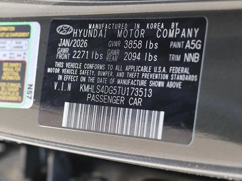 New 2026 Hyundai Elantra SEL Sport FWD image 25