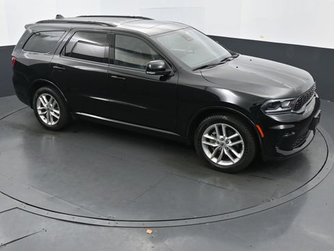 Used 2024 Dodge Durango GT image 34