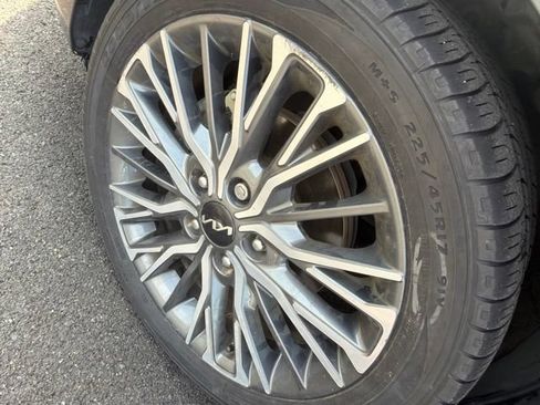 Used 2022 Kia Forte GT-Line FWD image 33