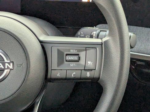 New 2026 Nissan Kicks SV w/ SV Premium Package FWD image 31