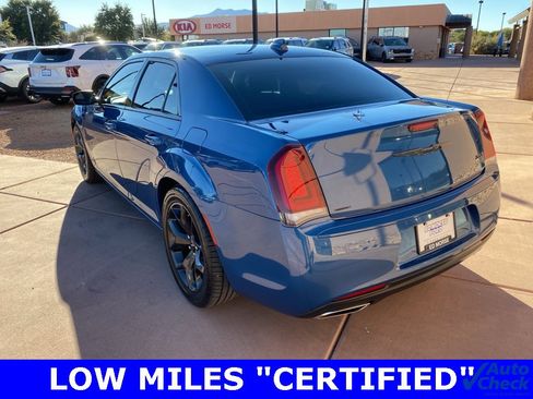 Used 2021 Chrysler 300 Touring w/ Sport Appearance Package image 5