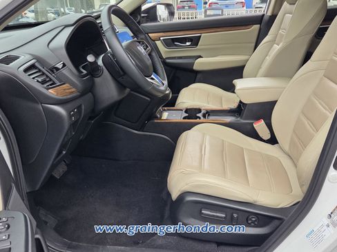 Used 2020 Honda CR-V Touring image 9