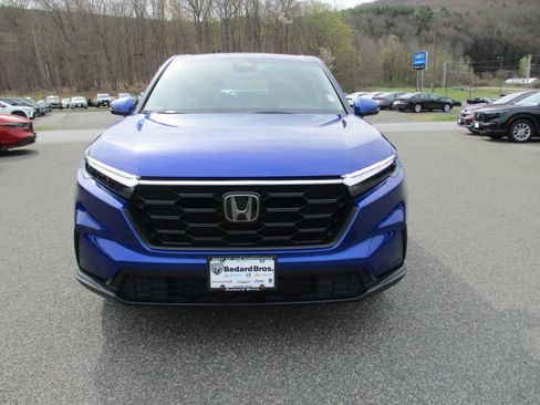 Certified 2023 Honda CR-V LX image 2