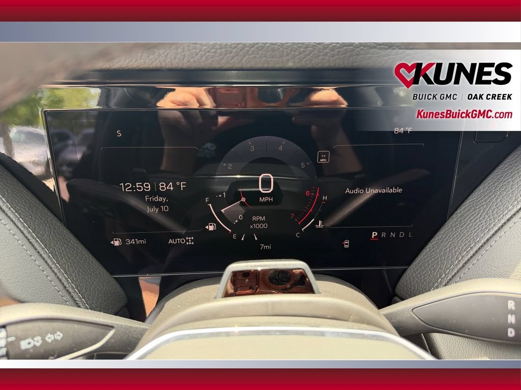 New 2026 GMC Yukon Denali w/ Denali Reserve Package AWD/4WD image 14