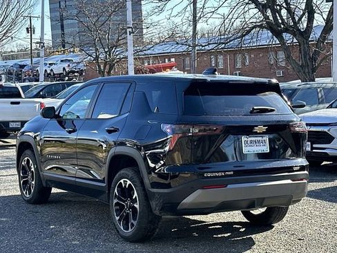 New 2026 Chevrolet Equinox LT w/ Convenience Package II image 4