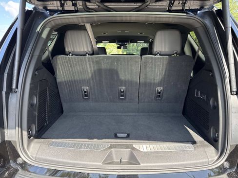 Used 2025 Chevrolet Tahoe RST w/ Comfort Package RWD image 33