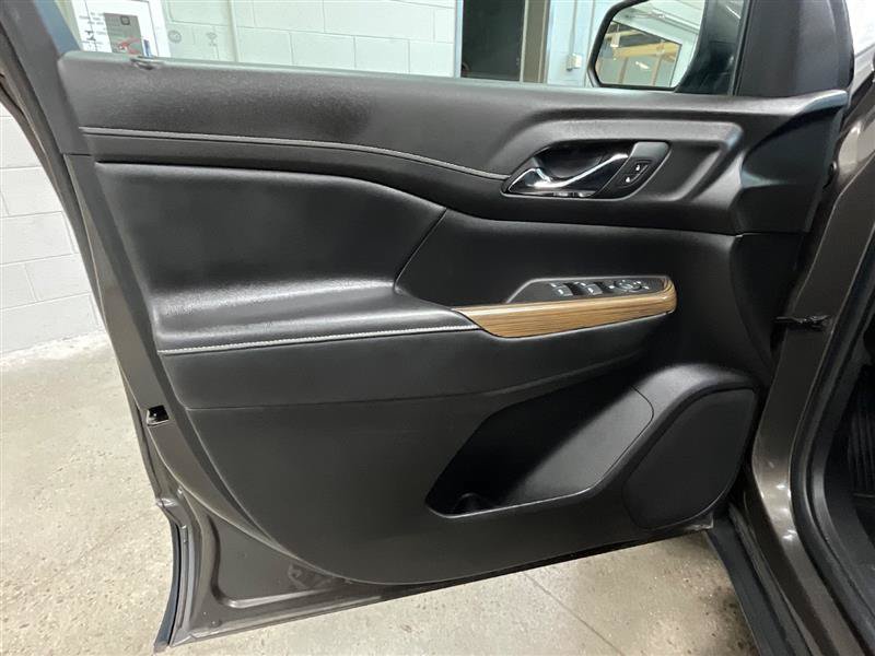 Used 2019 GMC Acadia SLE AWD/4WD image 10