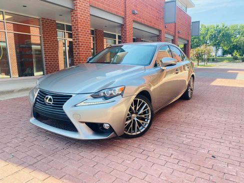 Used 2014 Lexus IS 250 w/ Navigation Package image 3