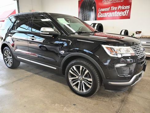 Used 2019 Ford Explorer Platinum image 5