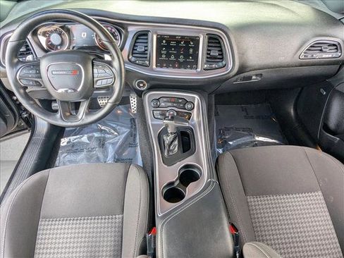 Used 2021 Dodge Challenger R/T Scat Pack image 17