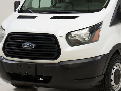 Used 2019 Ford Transit 150 XL image 10