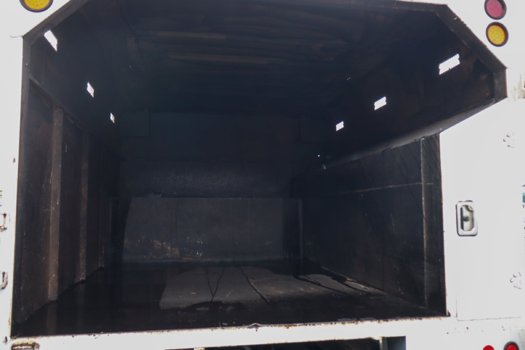 Used 2021 RAM 5500 Tradesman w/ Towing Technology Group RWD image 9