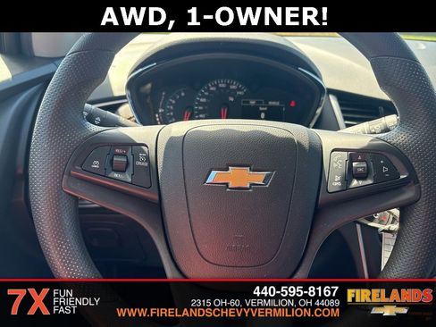 Certified 2022 Chevrolet Trax LS w/ Tint and Cruise Package image 14