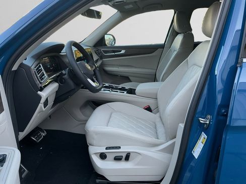 New 2026 Volkswagen Atlas SEL Premium R-Line image 9