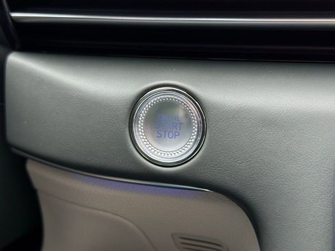 New 2026 Genesis GV80 2.5T Select image 38