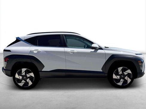 New 2026 Hyundai Kona Limited AWD/4WD image 9
