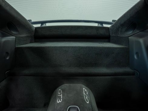 Used 2018 Porsche 911 GT3 RWD image 71