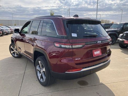New 2025 Jeep Grand Cherokee Limited w/ Trailer Tow Package image 8