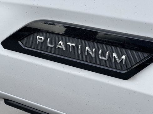 Used 2024 Toyota Tundra Platinum image 10