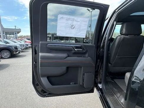 New 2026 GMC Sierra 2500 AT4 w/ Technology Package AWD/4WD image 38