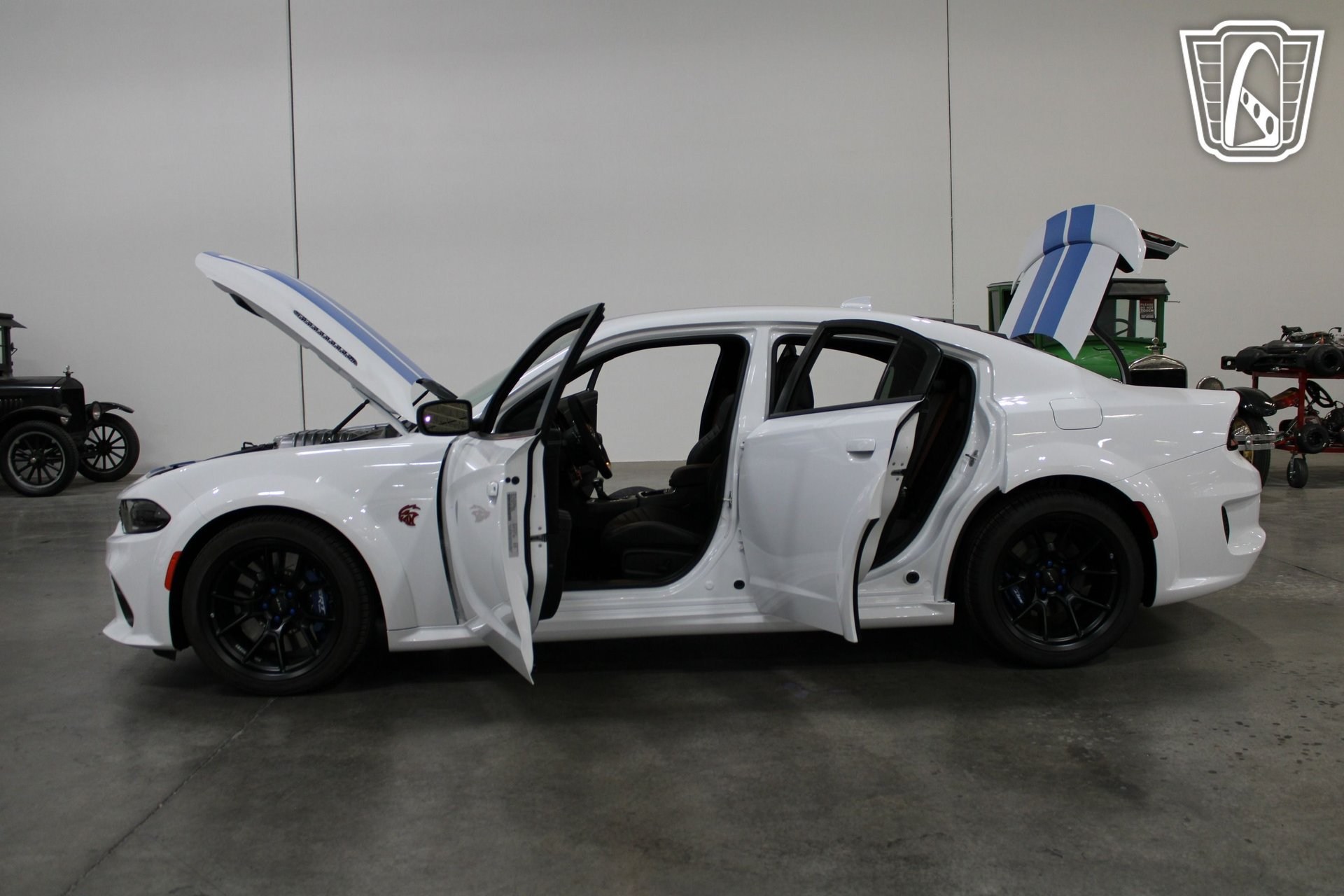 Used 2023 Dodge Charger SRT Hellcat RWD image 39