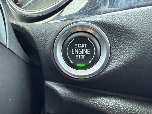 Certified 2021 Buick Encore GX Essence w/ Advanced Technology Package image 35