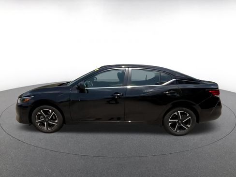 Used 2025 Nissan Sentra SV FWD image 6