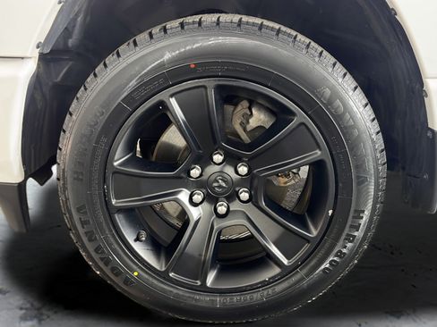 Used 2022 RAM 1500 Big Horn w/ Night Edition AWD/4WD image 25