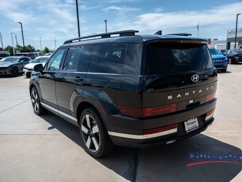 Used 2024 Hyundai Santa Fe Limited FWD image 3
