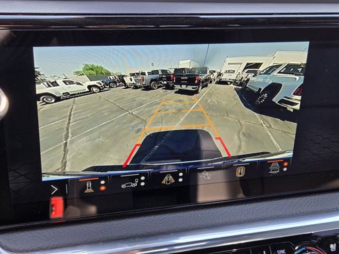 New 2025 GMC Sierra 2500 Denali w/ Denali Reserve Package image 13