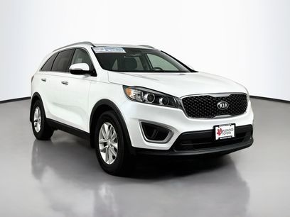 Used 2016 Kia Sorento FWD w/ LX Convenience Package