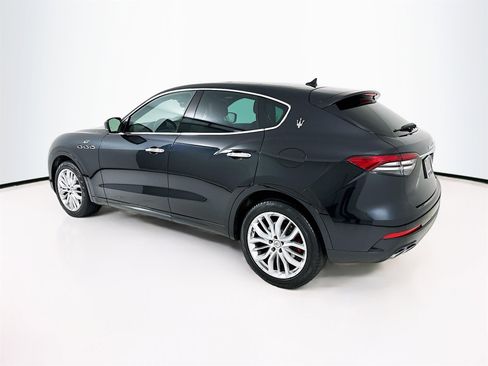 Used 2022 Maserati Levante GT image 6