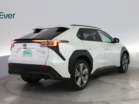 Used 2023 Subaru Solterra AWD image 12