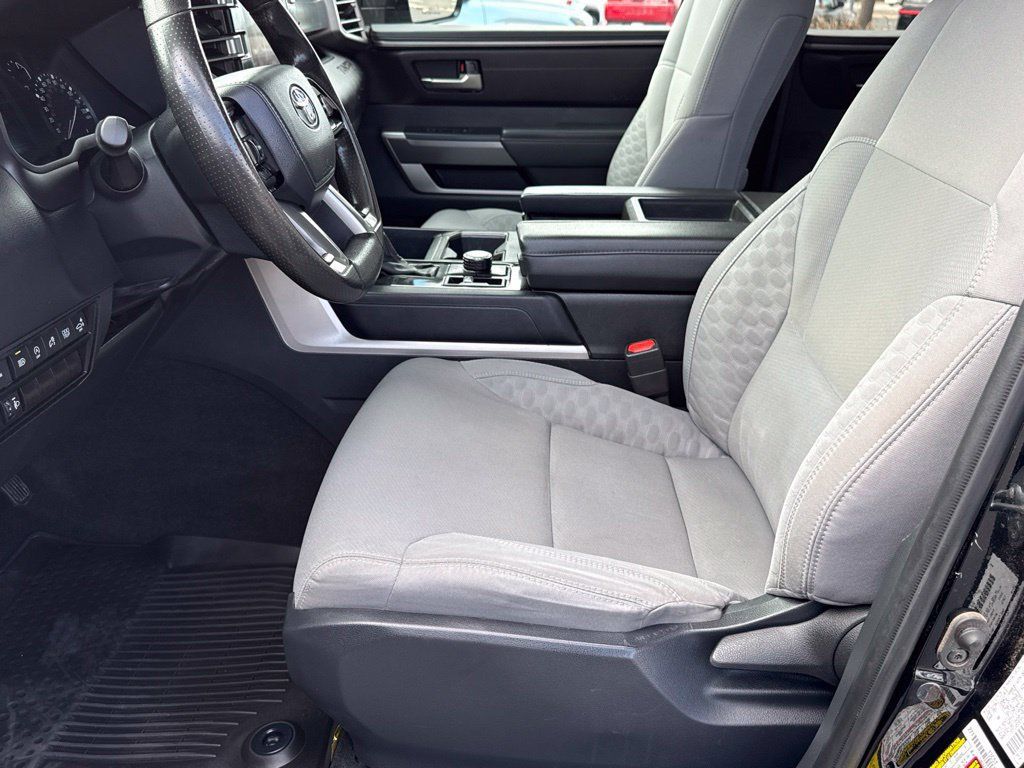 Used 2023 Toyota Tundra SR5 w/ SR5 Convenience Package AWD/4WD image 17