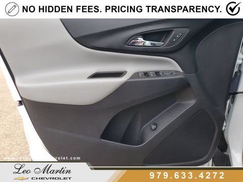 Used 2023 Chevrolet Equinox LT w/ Driver Convenience Package AWD/4WD image 18