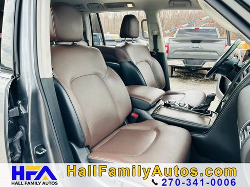 Used 2021 INFINITI QX80 Premium Select w/ All-Season Package image 24