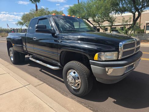 Used 2001 Dodge Ram 3500 Truck 4x4 Quad Cab image 17