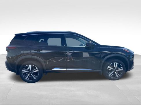 Used 2023 Nissan Rogue SL w/ SL Premium Package FWD image 14