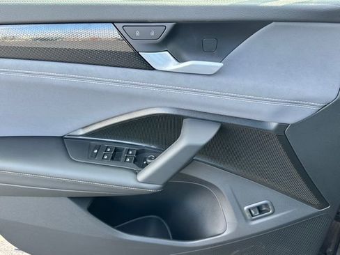 New 2026 Volkswagen Tiguan SE image 22