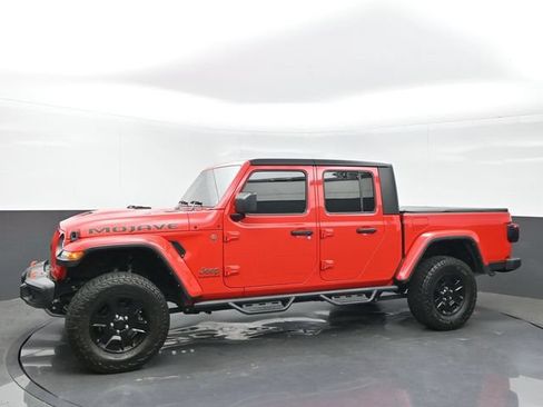Used 2023 Jeep Gladiator Mojave w/ LED Lighting Group AWD/4WD image 2