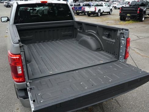Used 2022 Ford F150 XLT w/ Equipment Group 301A Mid AWD/4WD image 22